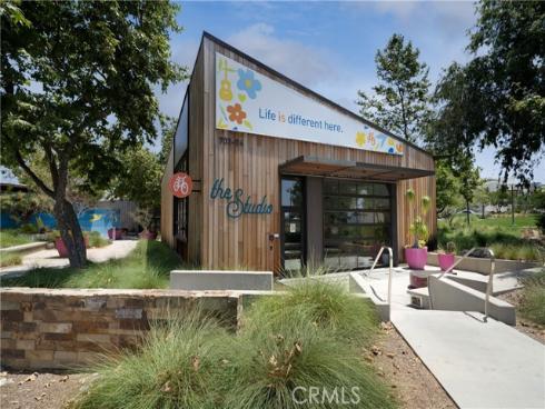 109  Pitch  , Irvine, CA