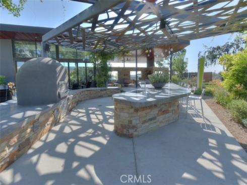 109  Pitch  , Irvine, CA