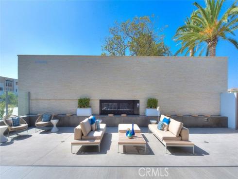 109  Pitch  , Irvine, CA