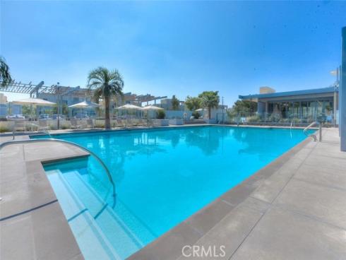 109  Pitch  , Irvine, CA