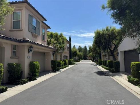 231  Bright Poppy  , Irvine, CA