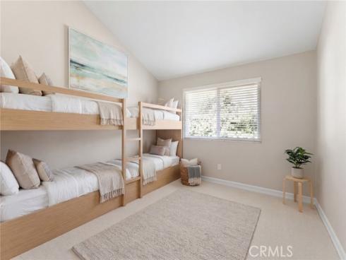 10  Poinsettia  , Irvine, CA