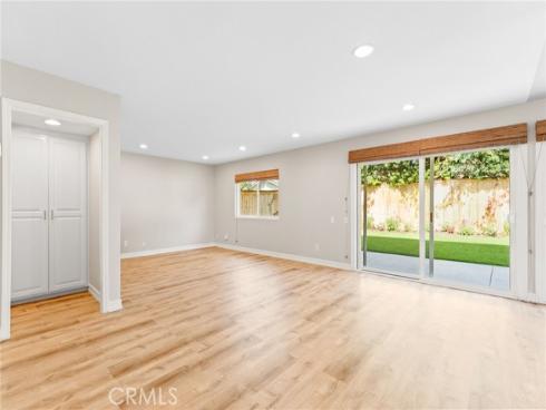 10  Poinsettia  , Irvine, CA