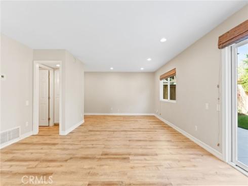 10  Poinsettia  , Irvine, CA