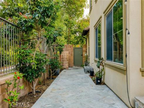 181  Bright Poppy  , Irvine, CA