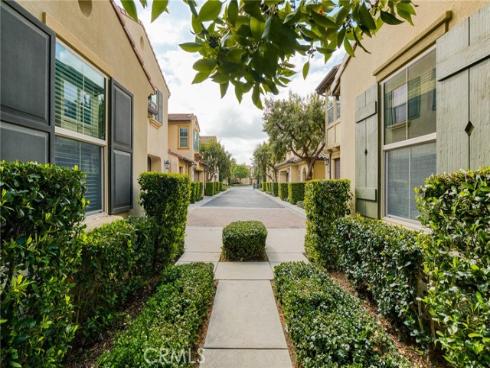 181  Bright Poppy  , Irvine, CA