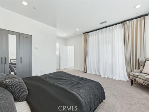 118  Yugen  , Irvine, CA