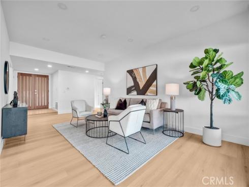 15335  Seine  , Irvine, CA