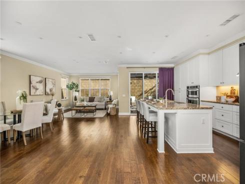 112  Mangrove Banks  , Irvine, CA