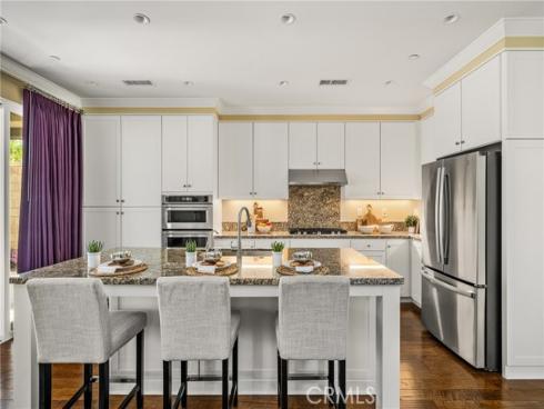 112  Mangrove Banks  , Irvine, CA