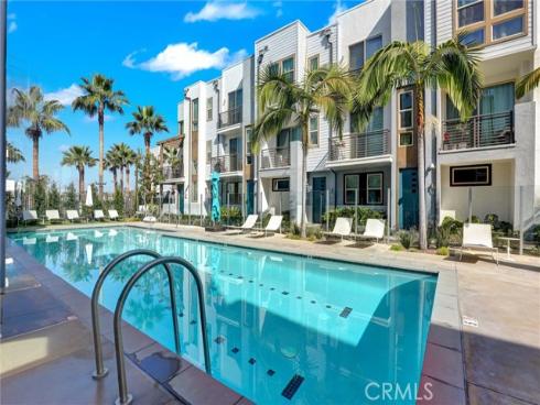 365  Placemark  , Irvine, CA