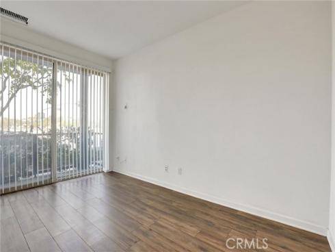 365  Placemark  , Irvine, CA