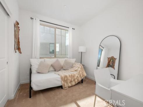 165  Frame  , Irvine, CA