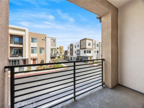 137  Culture  , Irvine, CA