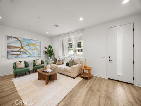 137  Culture  , Irvine, CA