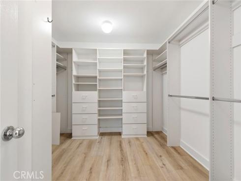 75  Ashford  , Irvine, CA