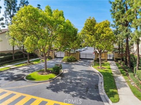 75  Ashford  , Irvine, CA