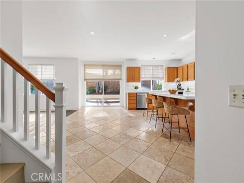 75  Ashford  , Irvine, CA