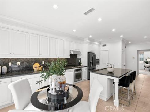 21  Somerton  , Irvine, CA