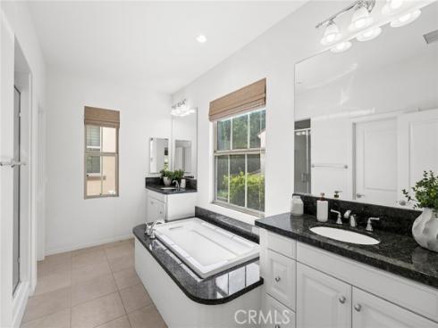 21  Somerton  , Irvine, CA