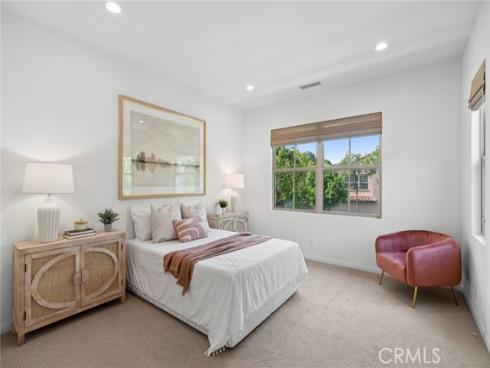 21  Somerton  , Irvine, CA