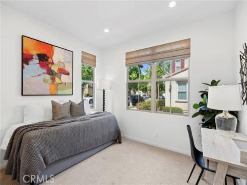 21  Somerton  , Irvine, CA