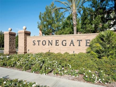 21  Somerton  , Irvine, CA