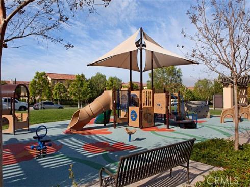 21  Somerton  , Irvine, CA