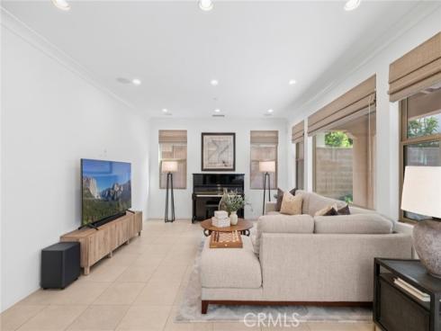 21  Somerton  , Irvine, CA