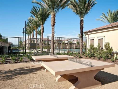 21  Somerton  , Irvine, CA