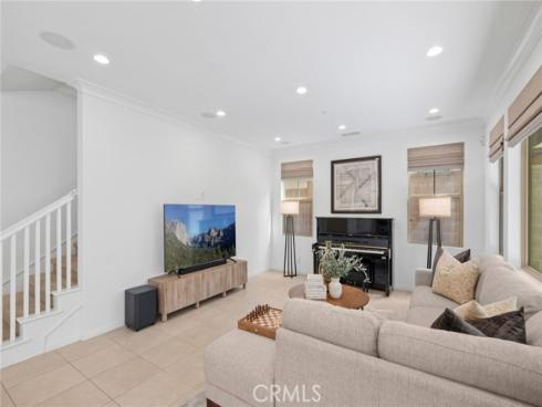 21  Somerton  , Irvine, CA