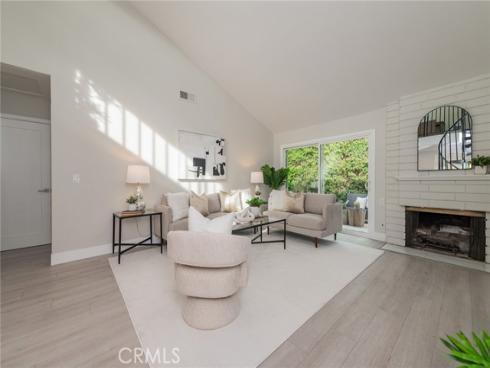 14  Gumwood  , Irvine, CA