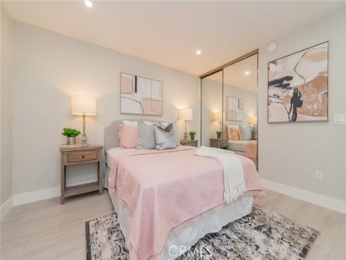 14  Gumwood  , Irvine, CA