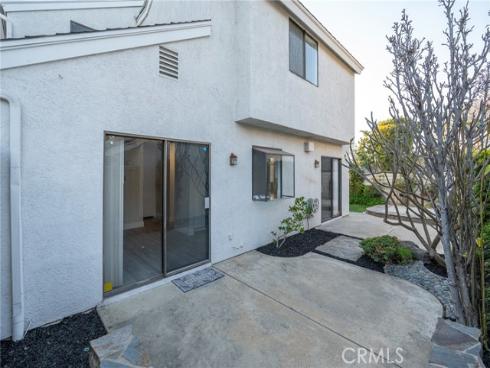 44  Amberleaf  , Irvine, CA