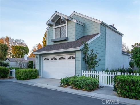 44  Amberleaf  , Irvine, CA