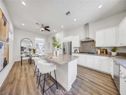 104  Interval  , Irvine, CA