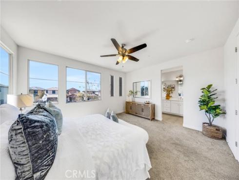 104  Interval  , Irvine, CA