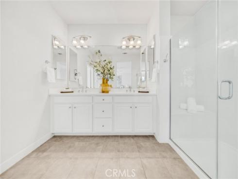 104  Interval  , Irvine, CA