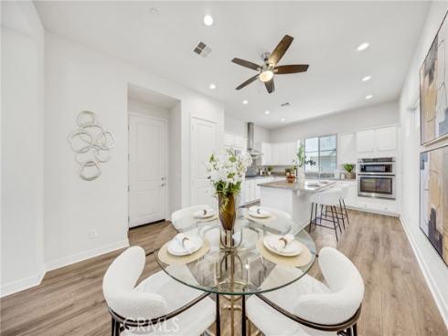 104  Interval  , Irvine, CA