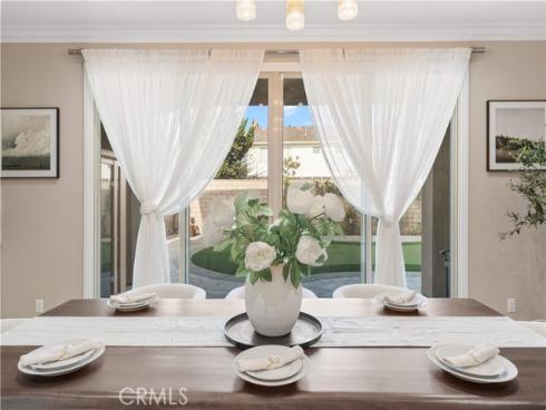 27  Gillman   Street, Irvine, CA