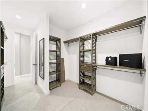 27  Gillman   Street, Irvine, CA