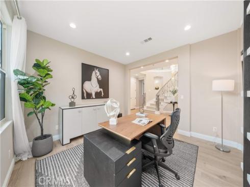 27  Gillman   Street, Irvine, CA