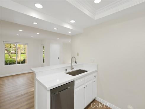 94  Greenfield  , Irvine, CA