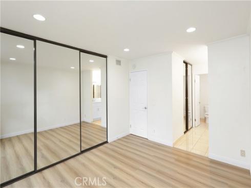 94  Greenfield  , Irvine, CA