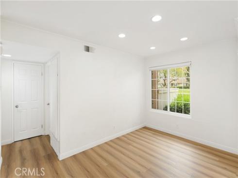 94  Greenfield  , Irvine, CA