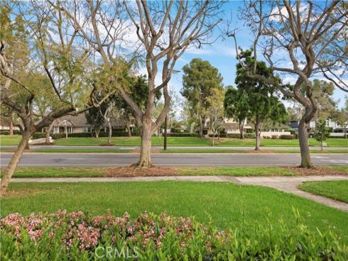 94  Greenfield  , Irvine, CA