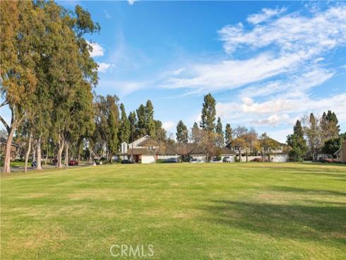 94  Greenfield  , Irvine, CA