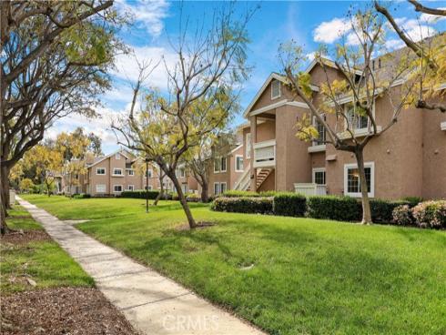 94  Greenfield  , Irvine, CA