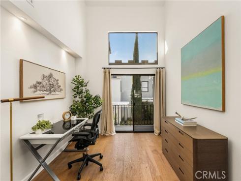 30  Waterway  43 , Irvine, CA