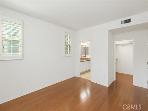 89  Mayfair  , Irvine, CA